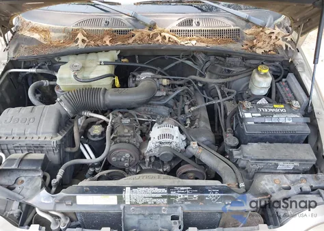 2005 Jeep Liberty Sport from USA, damaged, VIN 1J4GK48K05W520008